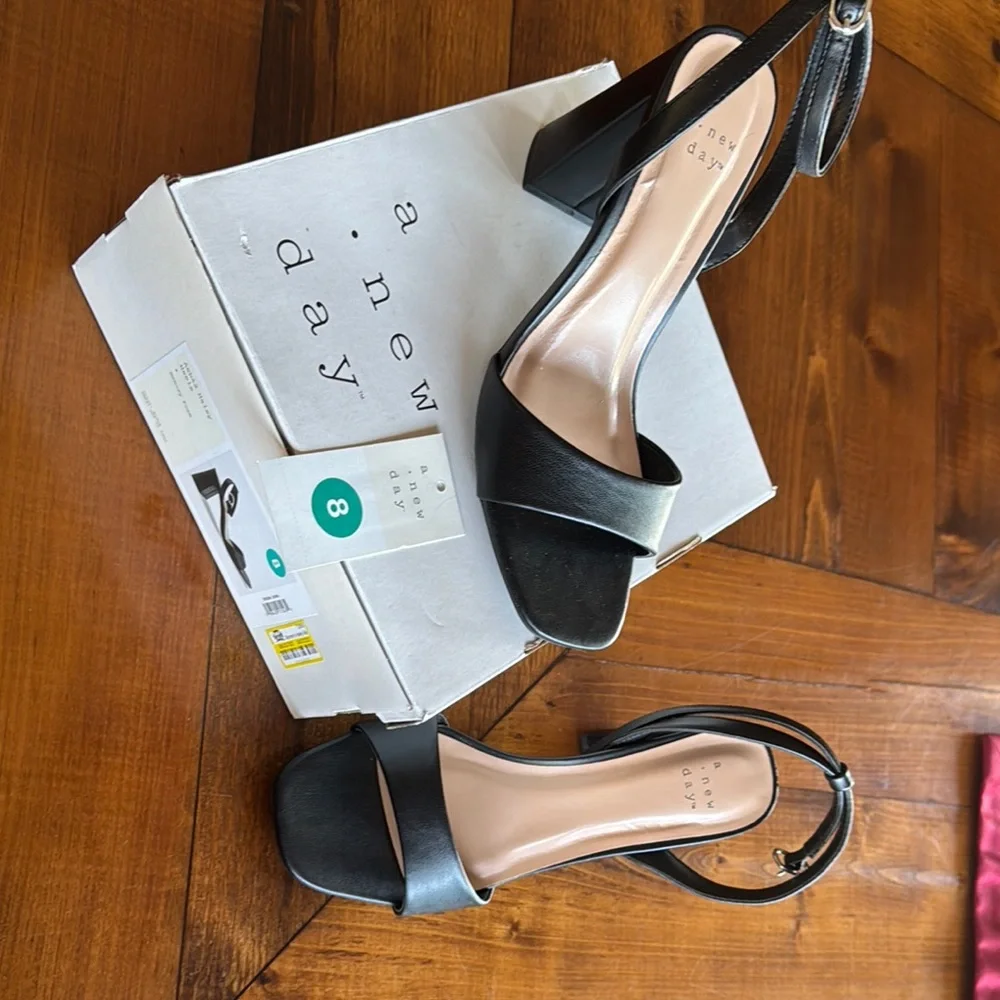 A New Day Black Strappy Block Heels - Picture 4 of 9